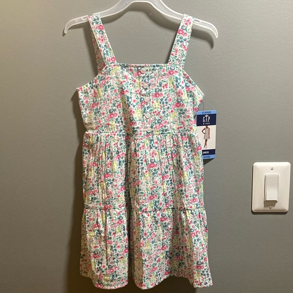 BRAND NEW GIRLS DRESS SIZE 6X! NWT! SMOKE FREE HOME! - Picture 1 of 5